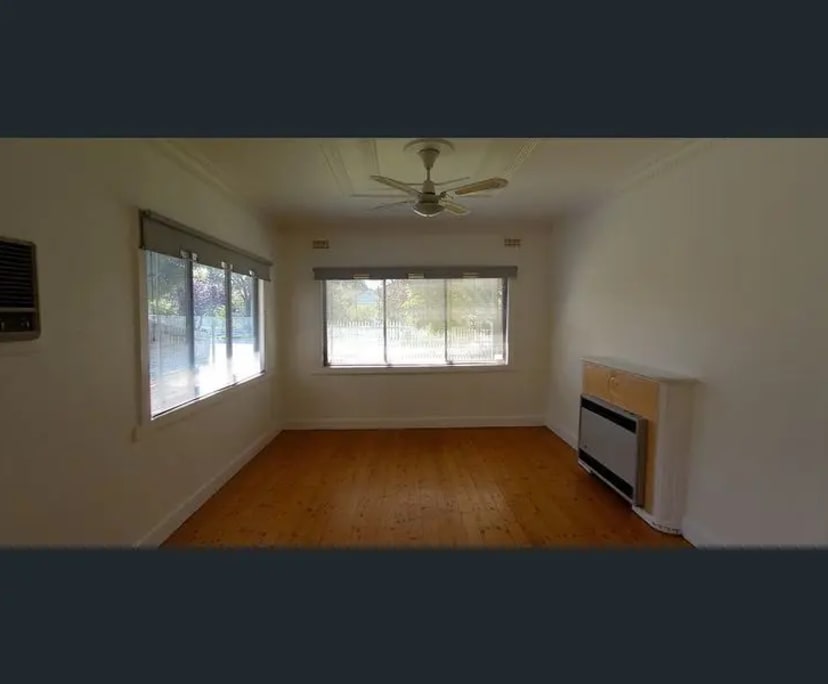 Whole property with 3 rooms for rent