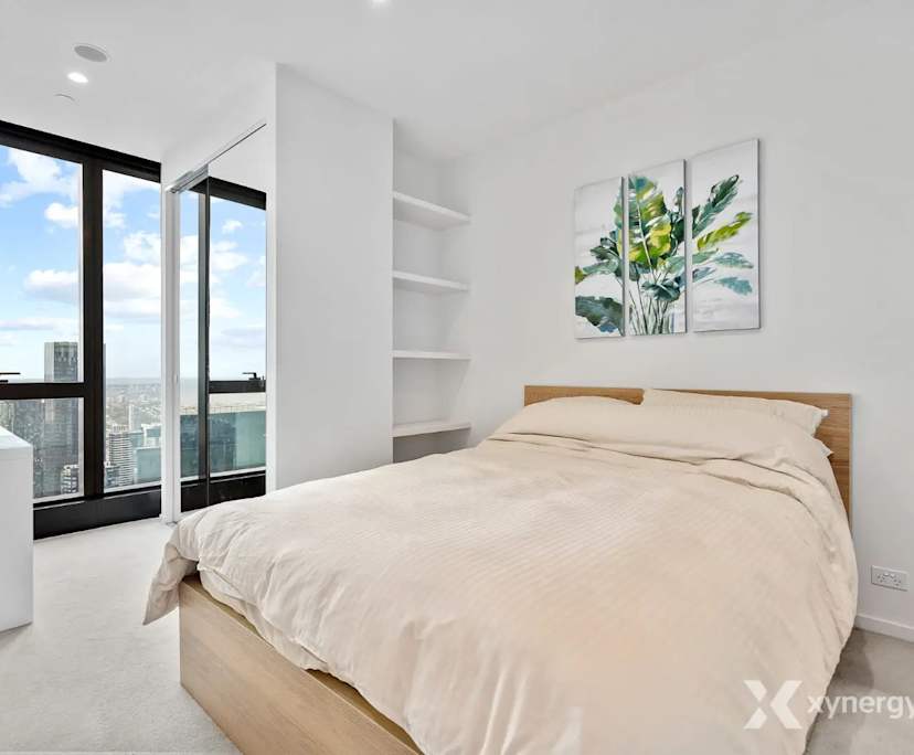 Furnished room with ensuite in a flatshare