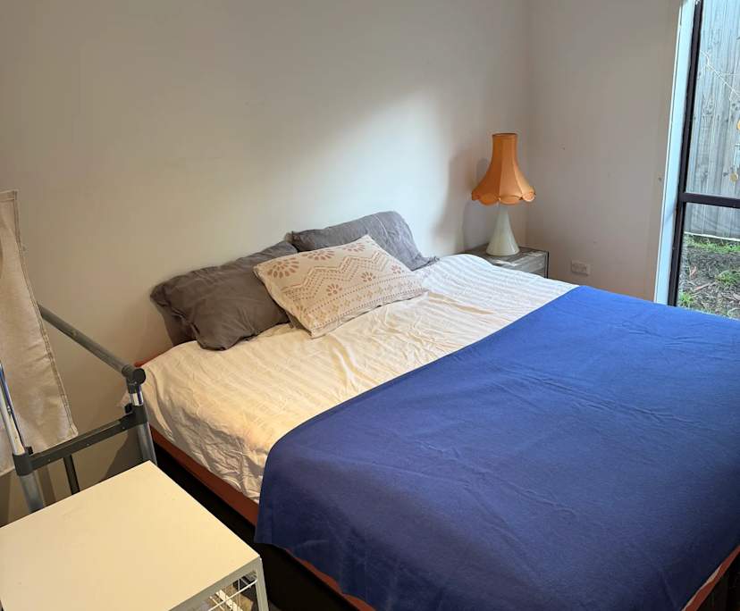 Unfurnished room in a share house
