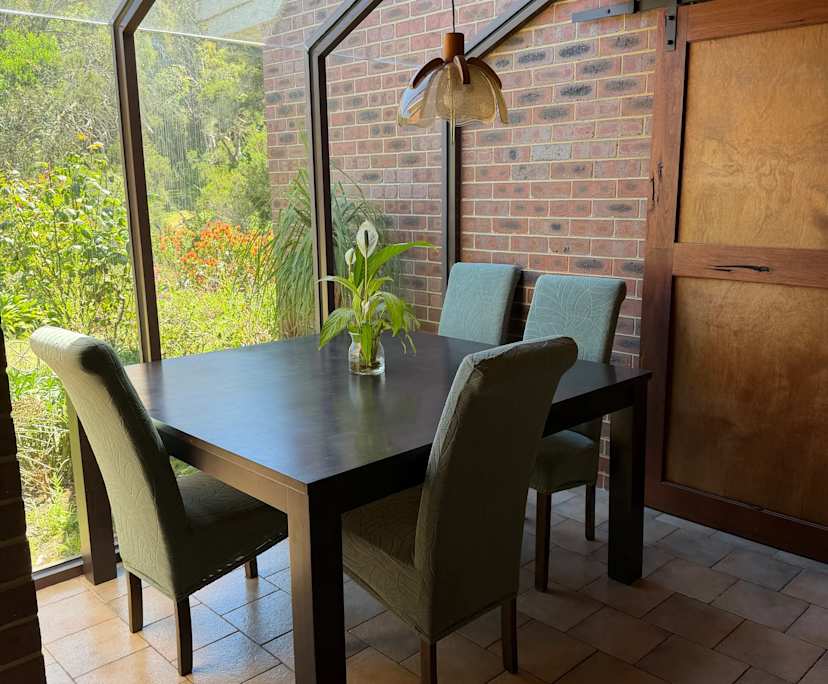 Room in a share house