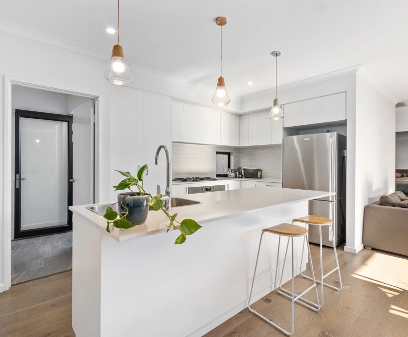 Whole property with 3 rooms for rent