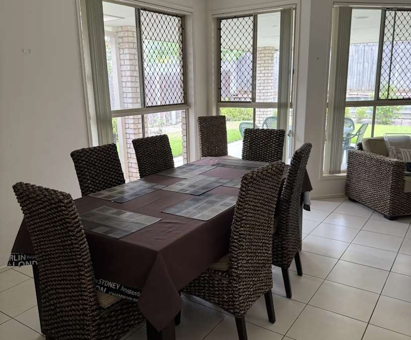 $320-335, Share-house, 2 rooms, Warner QLD 4500, Warner QLD 4500