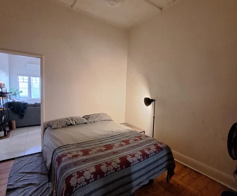 Furnished room in a share house