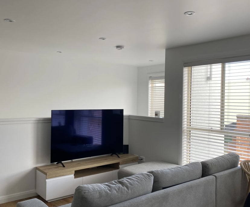 Unfurnished room in a flatshare