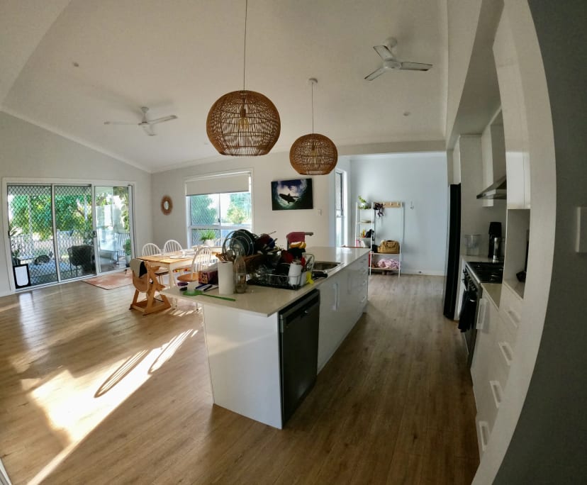 Room for Rent in Belgian Gardens, Townsville 260,...