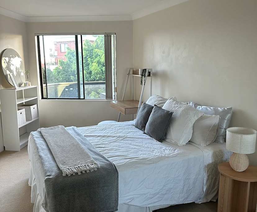 Furnished room with own bathroom