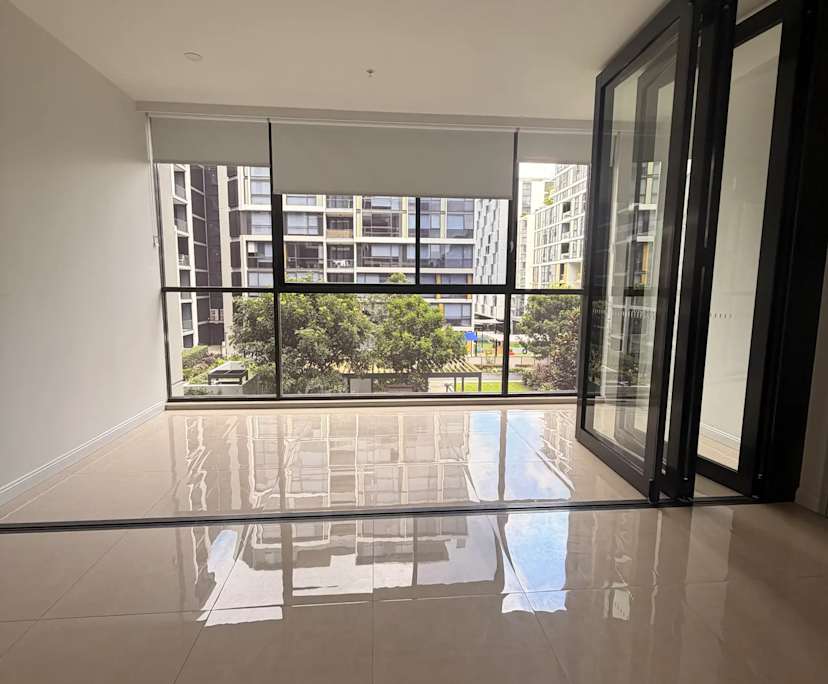 Furnished room with ensuite in a flatshare