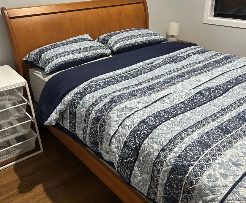 $350, Share-house, 2 bathrooms, Bundall QLD 4217