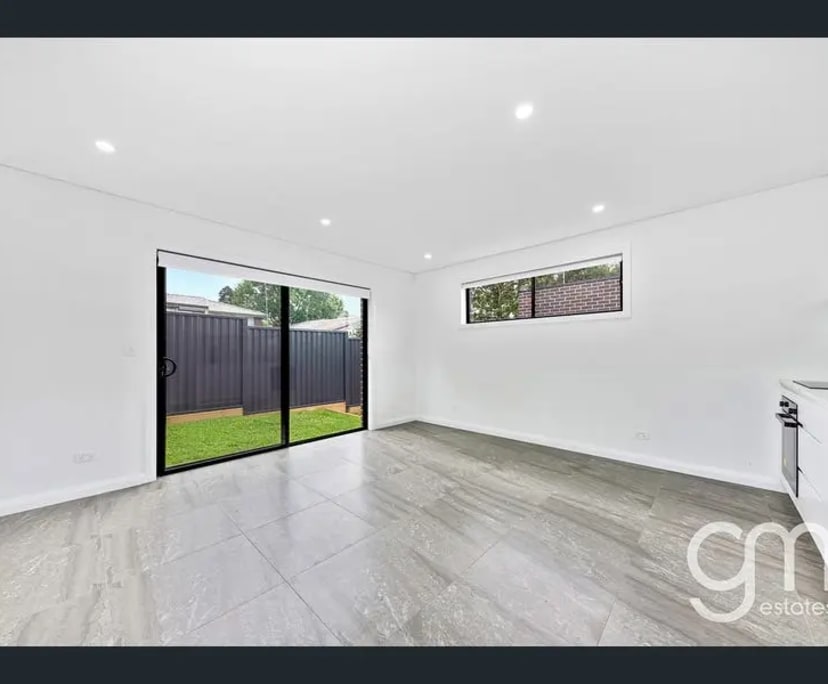 Granny Flat for Rent in Campbelltown, Sydney 400,...