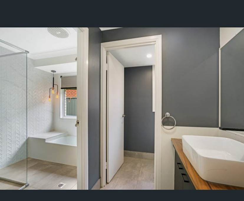 Unfurnished room in a share house