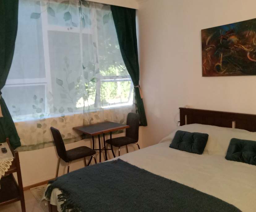 Furnished room studio flat for rent