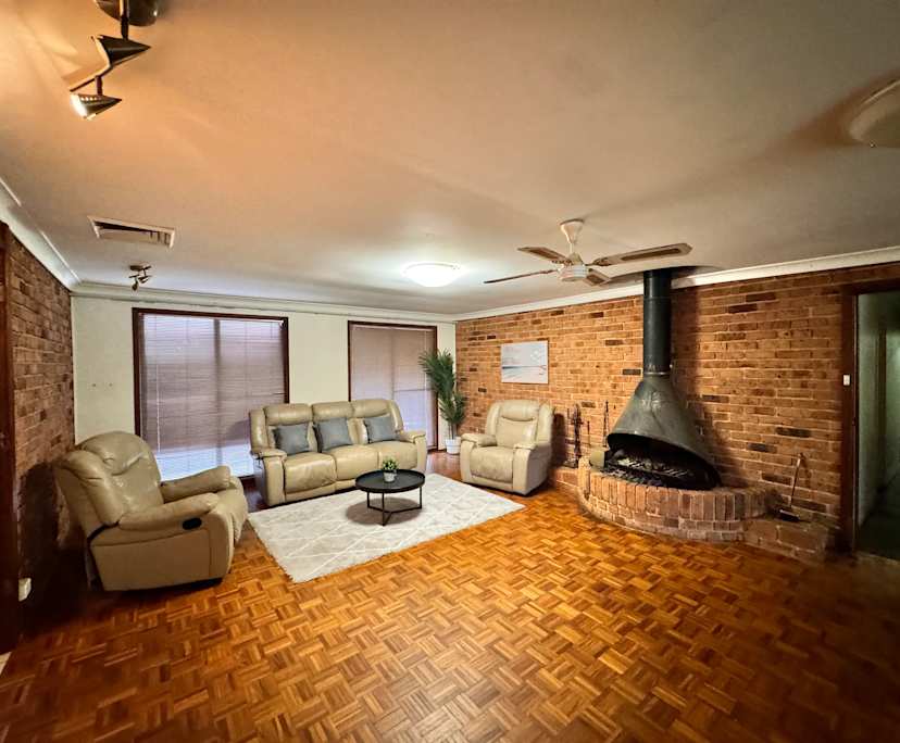 $240, Flatshare, 6 bathrooms, Box Hill NSW 2765