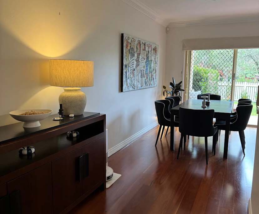 Unfurnished room with ensuite in a flatshare