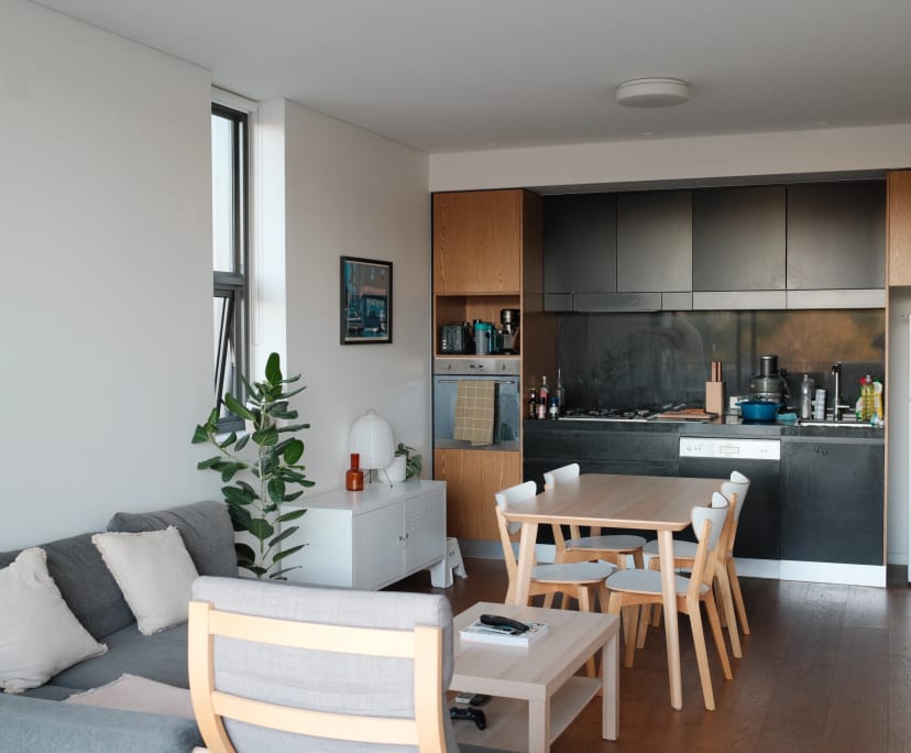 Unfurnished room in a flatshare