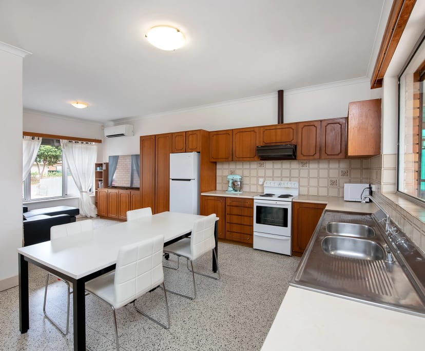 2 Rooms for Rent in Croydon Park, Adelaide 22035...