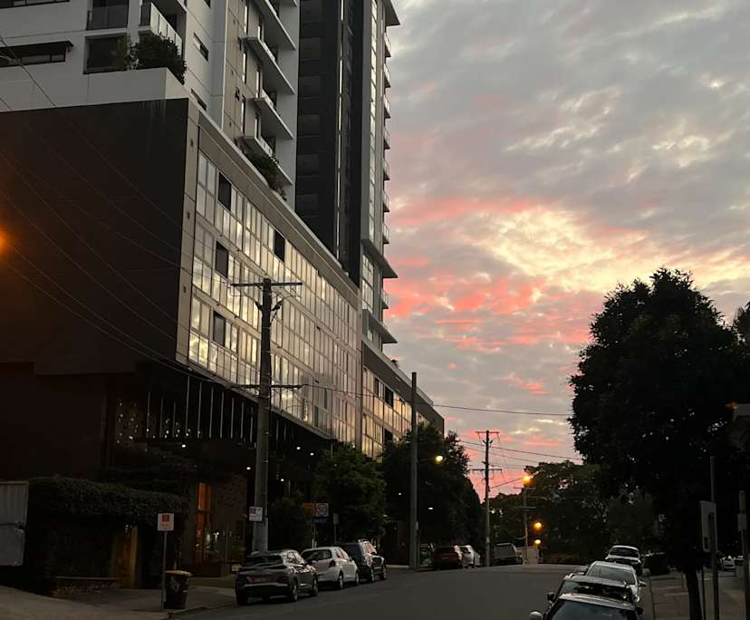 $340, Flatshare, 2 bathrooms, Milton QLD 4064