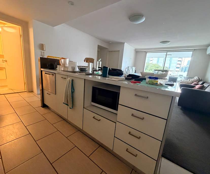 $375, Flatshare, 2 bathrooms, Brisbane City QLD 4000