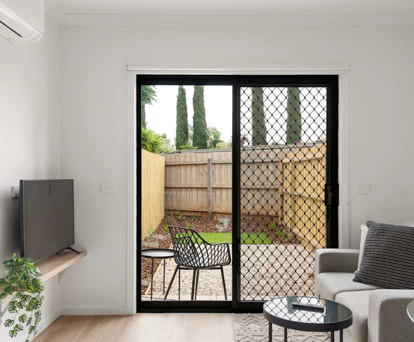 $390, 1-bed, 1 bathroom, Kurunjang VIC 3337