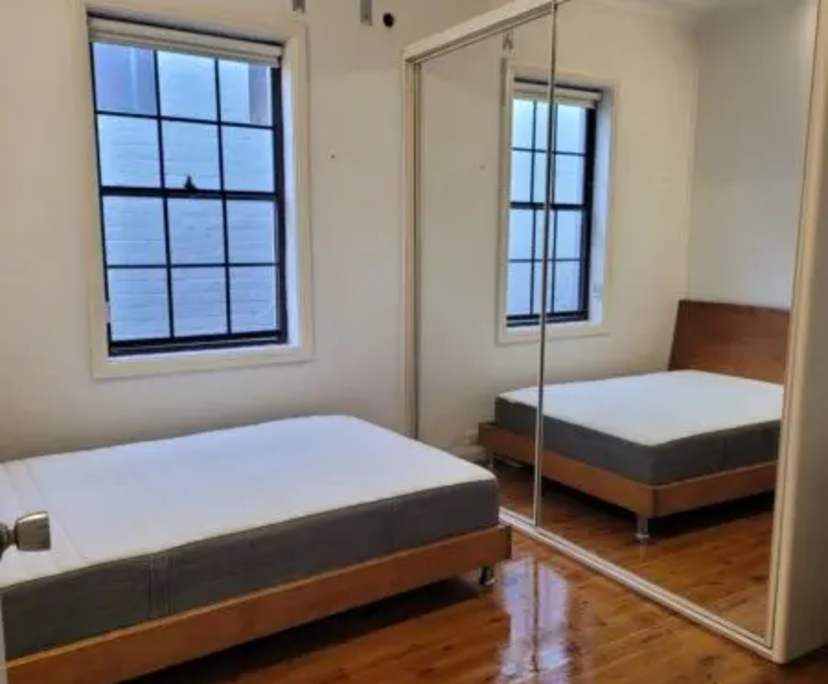 Furnished room in a share house