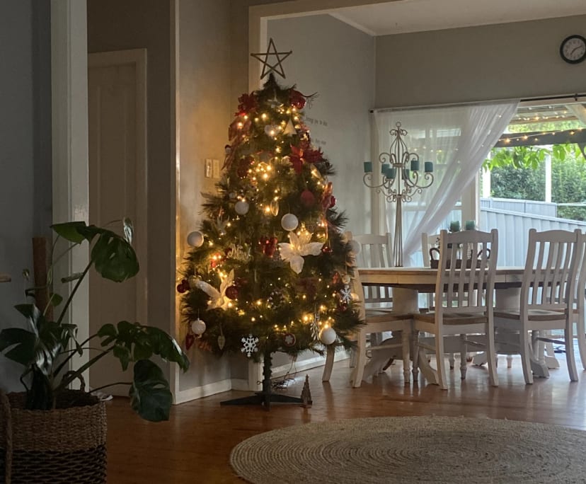 Room in a share house