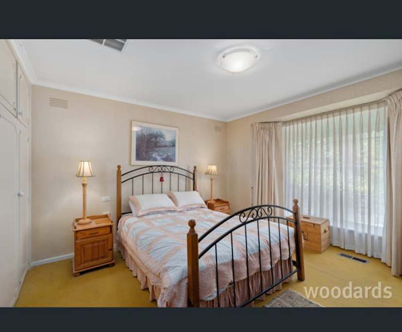 Room in a share house