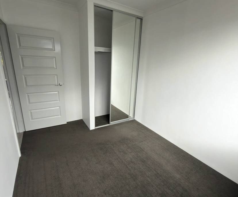 Unfurnished room with own bathroom