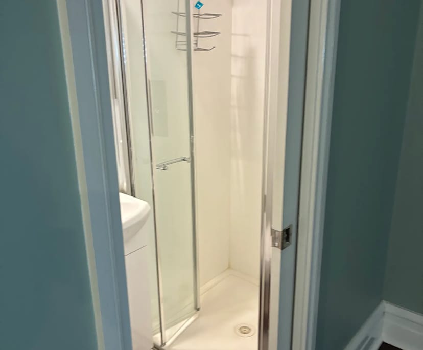 $485, Share-house, 3 bathrooms, Victoria Park WA 6100