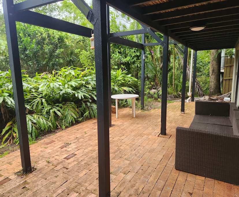 $300, Granny-flat, 1 bathroom, Coolum Beach QLD 4573