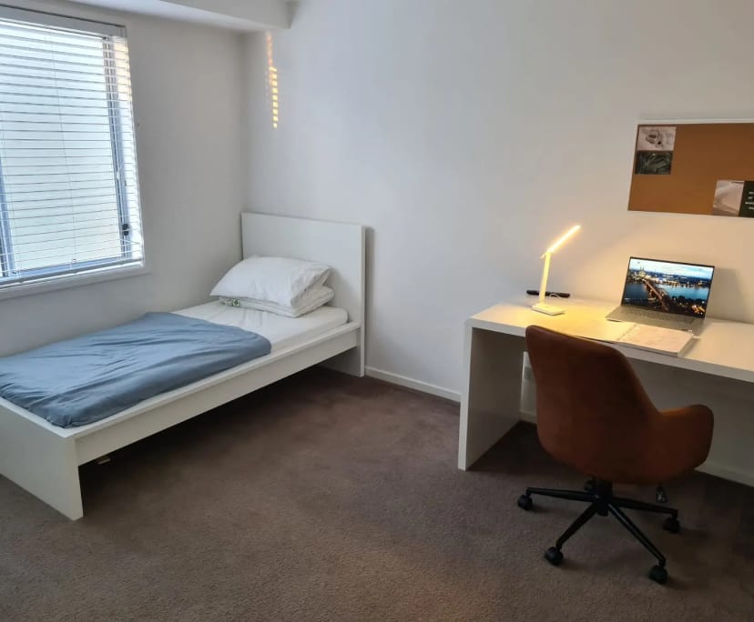 Furnished room with own bathroom