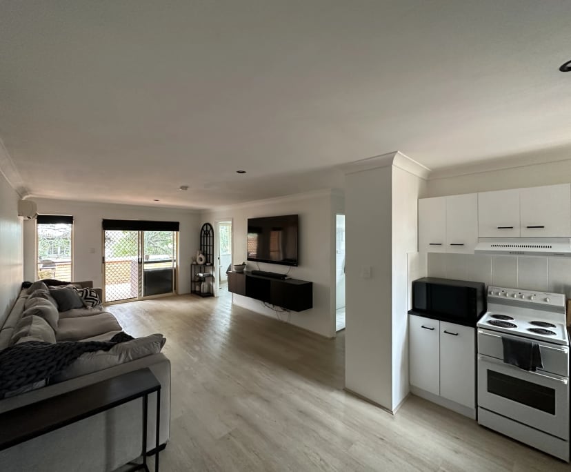 Whole property with 2 rooms for rent