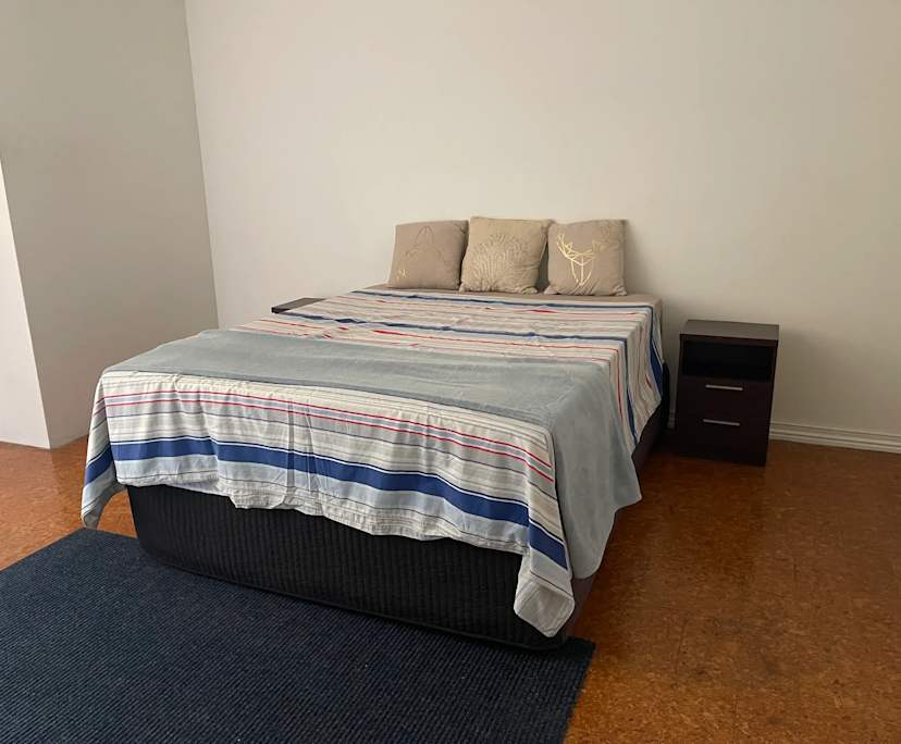 $300, Share-house, 3 bathrooms, Ashmore QLD 4214