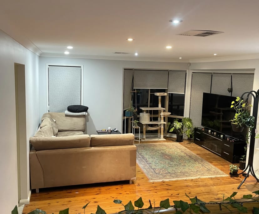 Unfurnished room in a share house