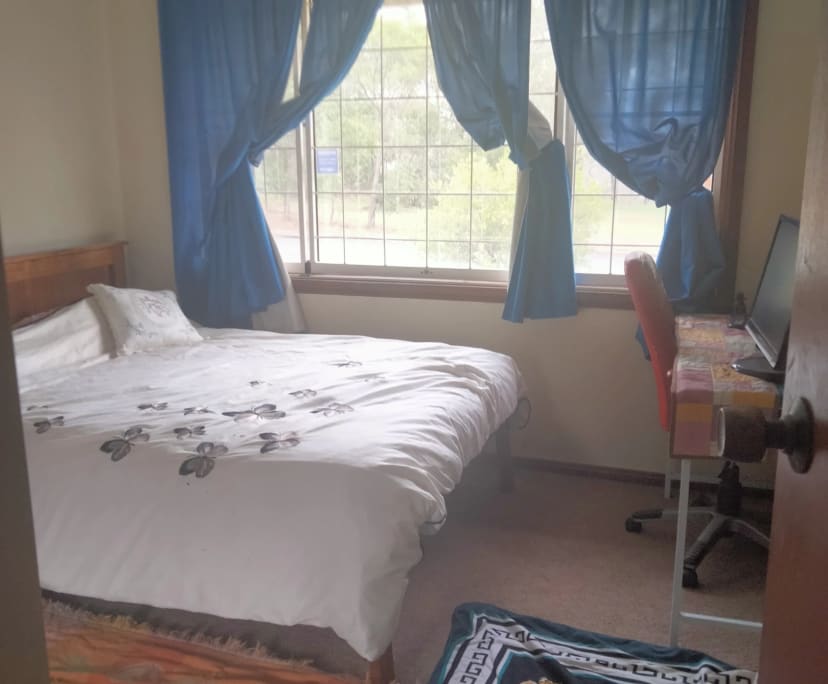 Furnished room in a share house