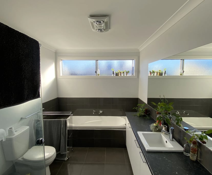 $137, Share-house, 4 bathrooms, Geelong VIC 3220