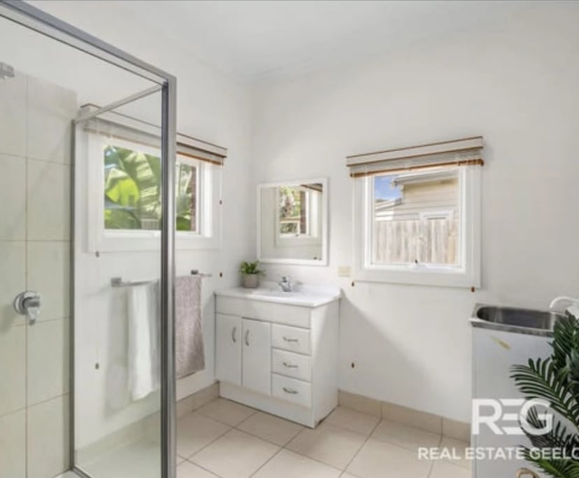 $200, Share-house, 3 bathrooms, Geelong VIC 3220