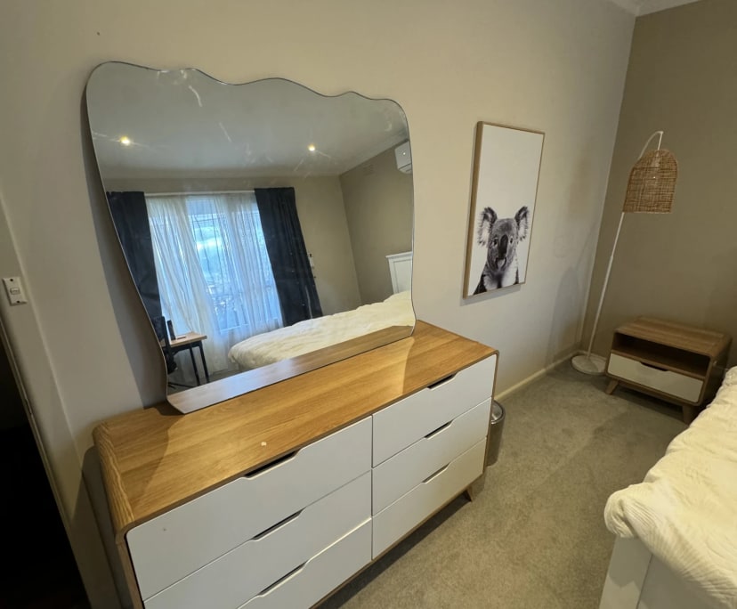 Furnished room in a share house