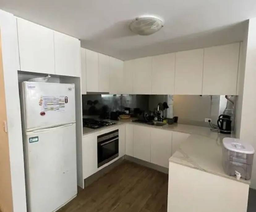 Whole property with 2 rooms for rent