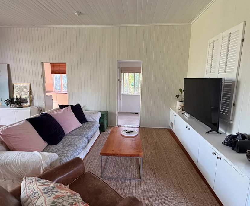 $365, Share-house, 2 bathrooms, Indooroopilly QLD 4068