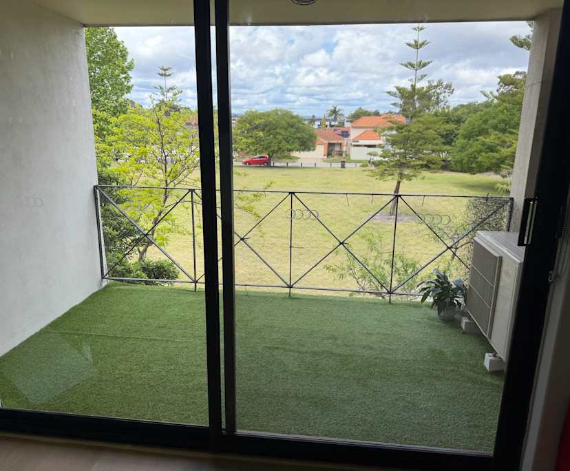 Whole property with 3 rooms for rent