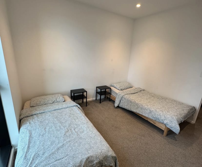 Furnished room in a flatshare