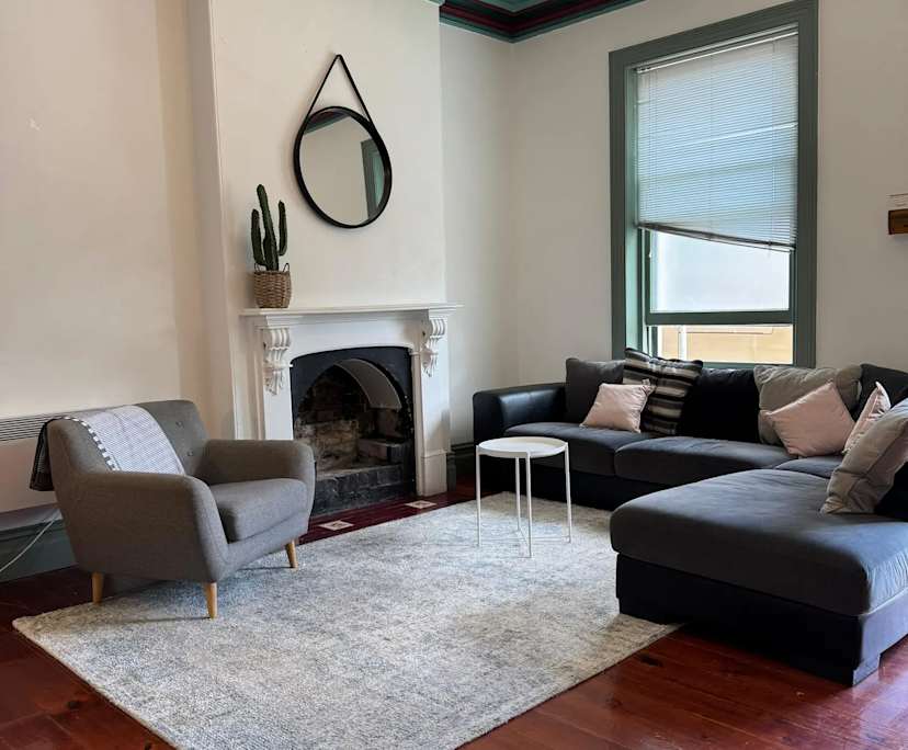 Furnished room in a share house