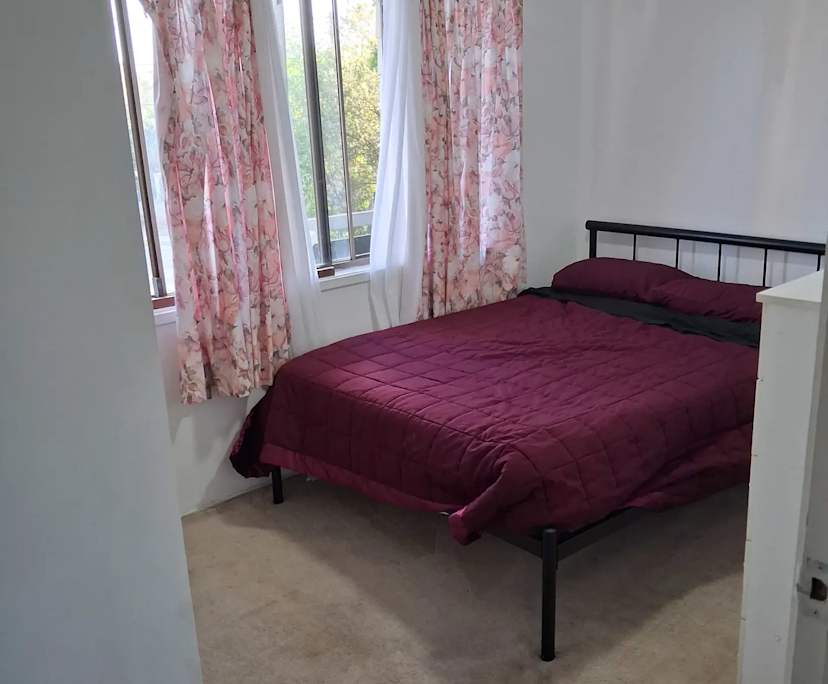 $250, Share-house, 3 bathrooms, Waterford West QLD 4133