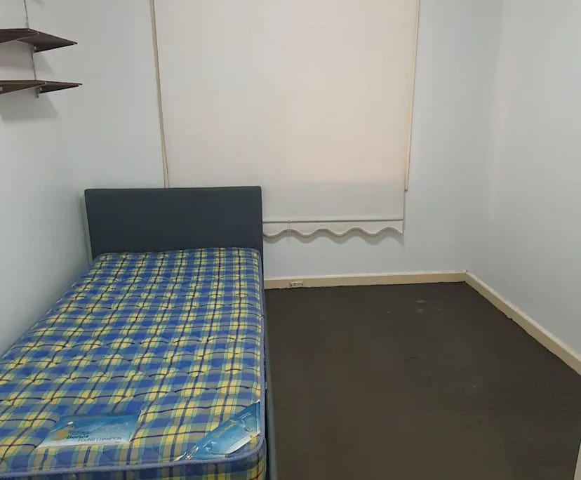 $250, Share-house, 4 bathrooms, Forrestfield WA 6058