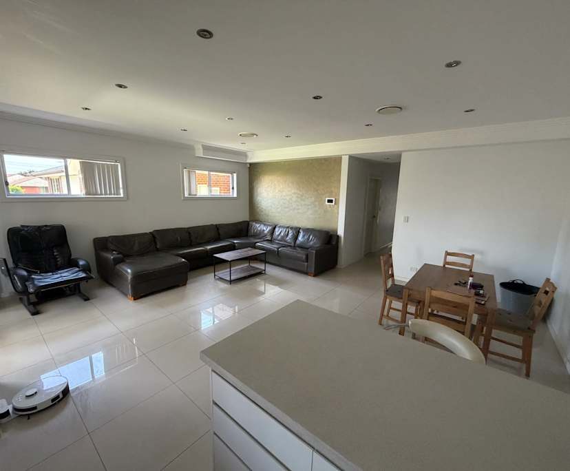 $350, Share-house, 5 bathrooms, Padstow NSW 2211