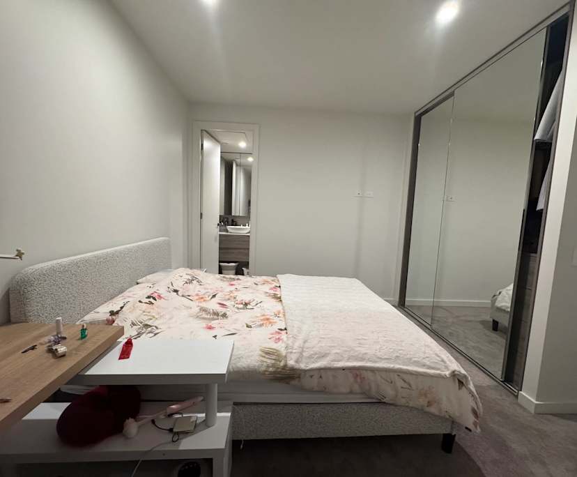 Furnished room with own bathroom