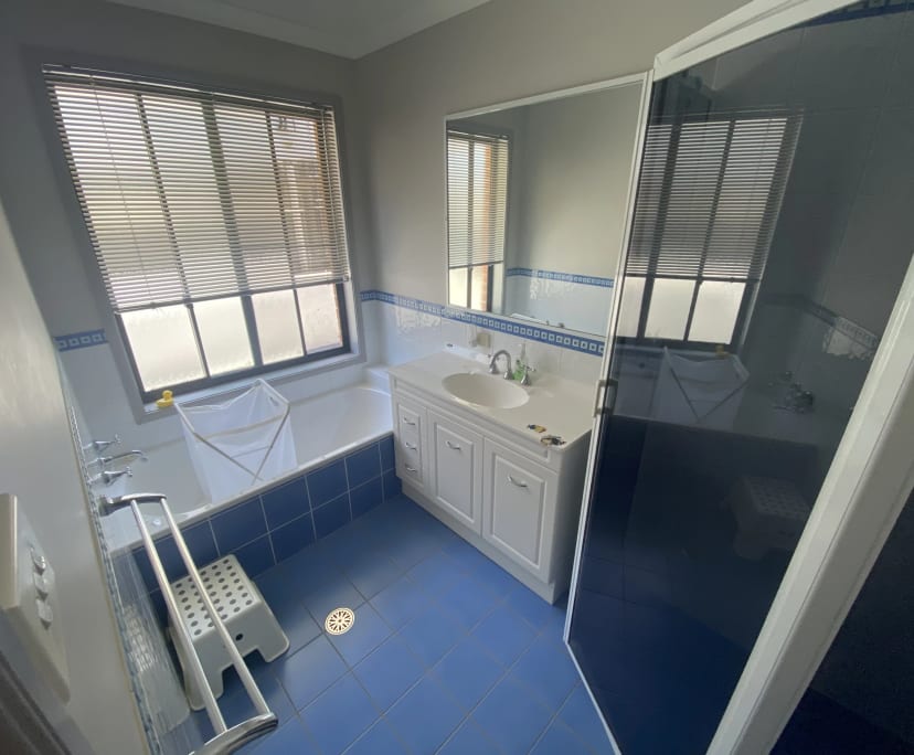 $310, Share-house, 5 bathrooms, Jerrabomberra NSW 2619