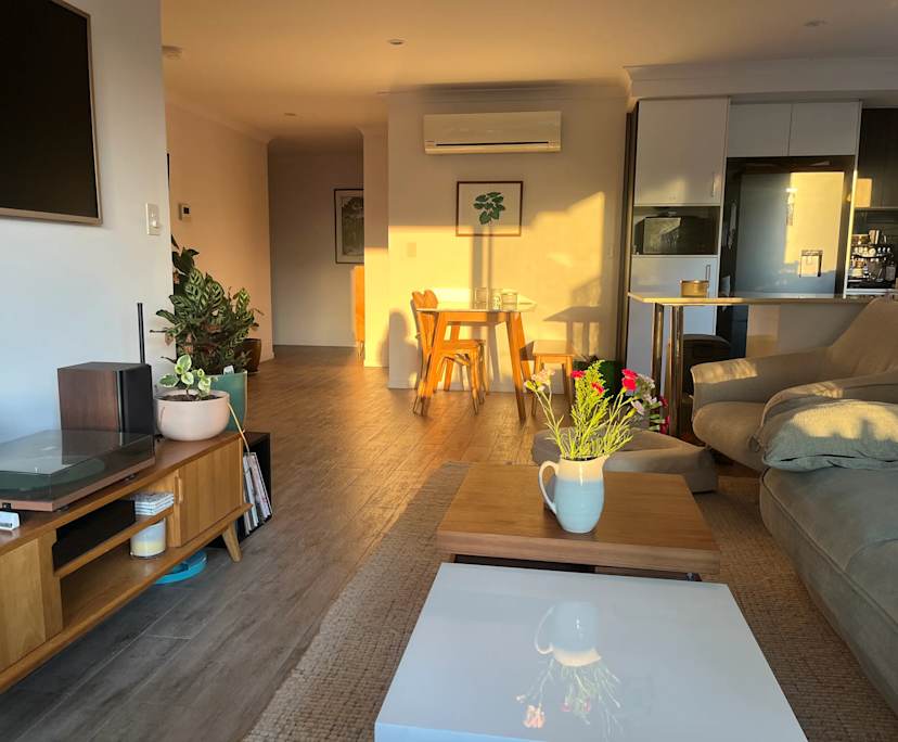 Unfurnished room with own bathroom