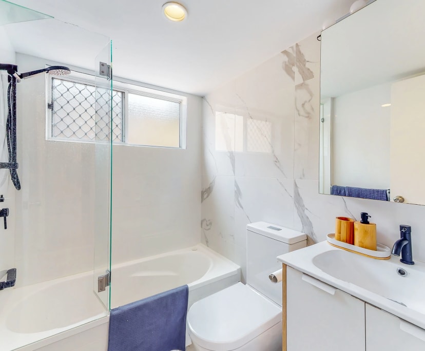 Furnished room with own bathroom