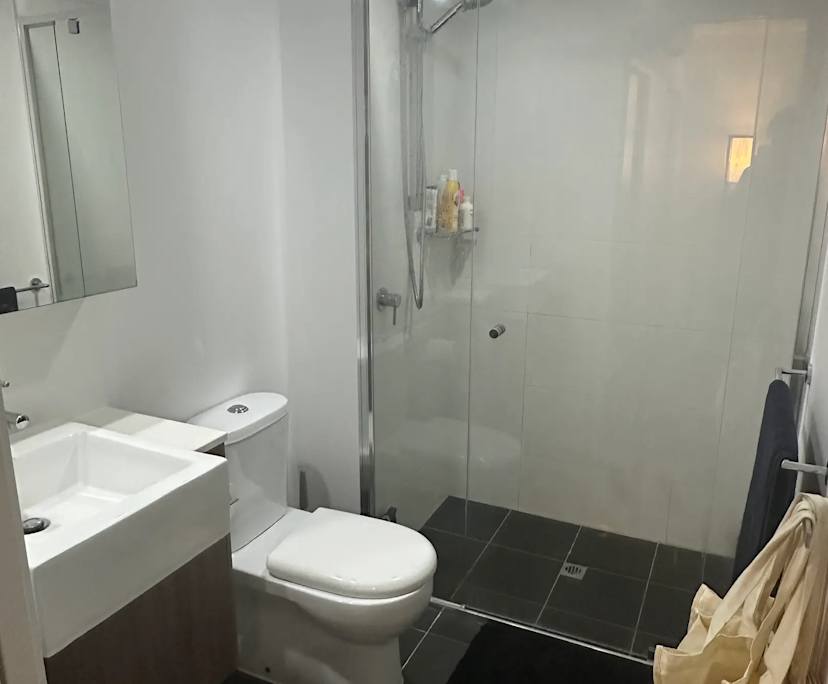 $400, Flatshare, 2 bathrooms, Teneriffe QLD 4005