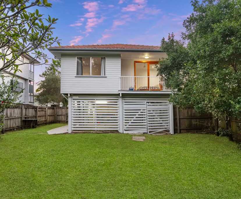 $370, Student-accommodation, 3 bathrooms, Corinda QLD 4075